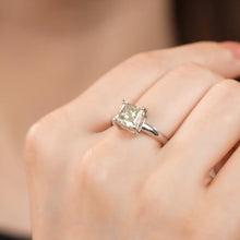 画像をギャラリービューアに読み込む, <VS2クラス/Kカラー>プリンセスカット 2ctダイヤプラチナリング